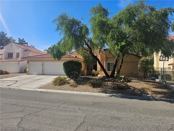 $590,000 | 1926 Quimper Court, Henderson, NV 89014