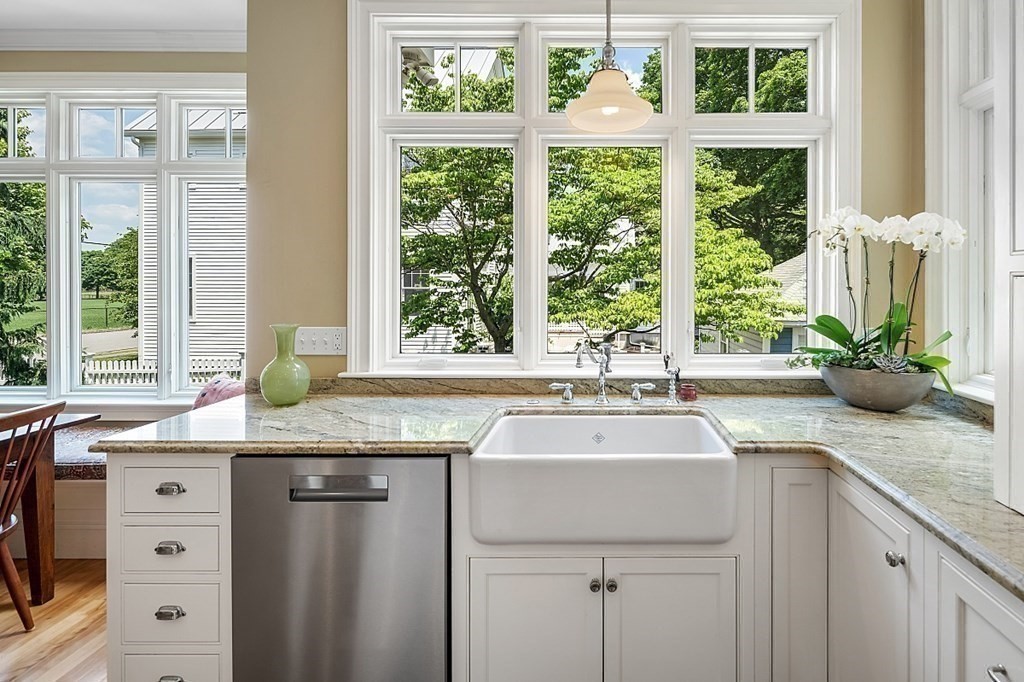 181 Everett Street Concord, MA 01742 - Photo 11 of 40