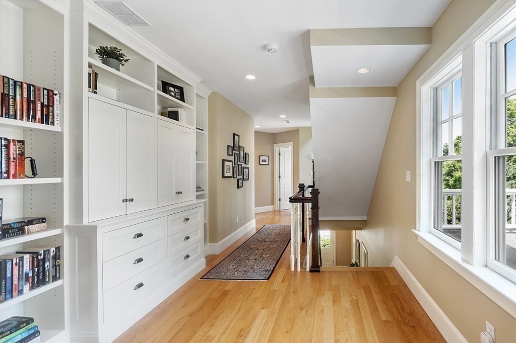 181 Everett Street Concord, MA 01742 - Photo 16 of 40