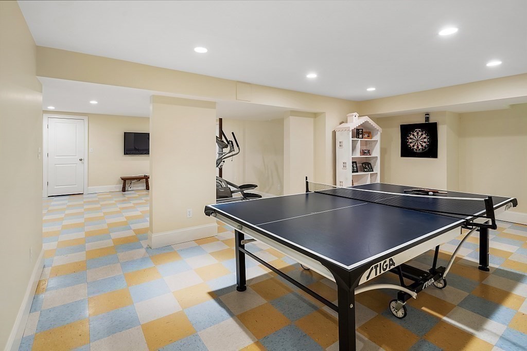 181 Everett Street Concord, MA 01742 - Photo 30 of 40