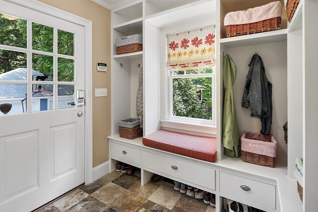 181 Everett Street Concord, MA 01742 - Photo 32 of 40