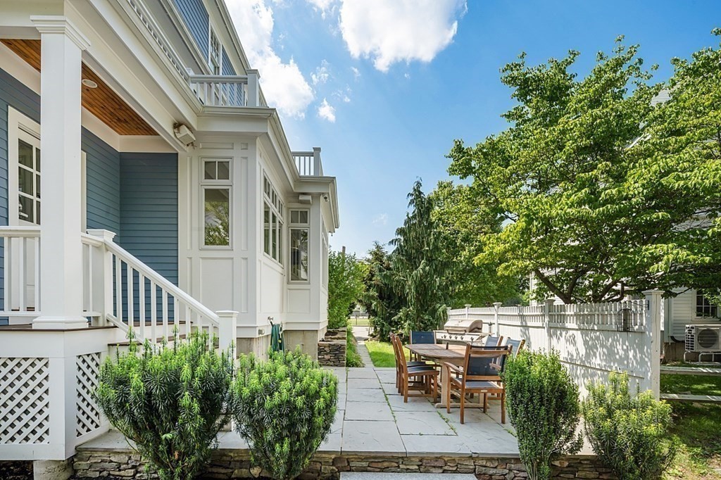 181 Everett Street Concord, MA 01742 - Photo 33 of 40