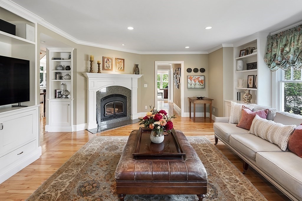 181 Everett Street Concord, MA 01742 - Photo 5 of 40