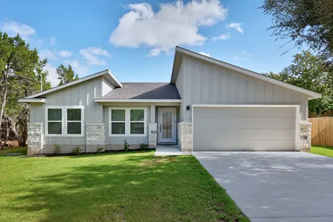 $394,999 | 20102 Lee Lane, Lago Vista, TX 78645