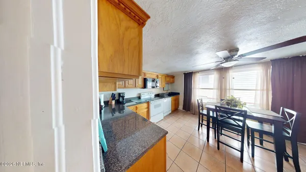 $1,200 | 231 West 10th Street, Unit 229, Jacksonville, FL 32206