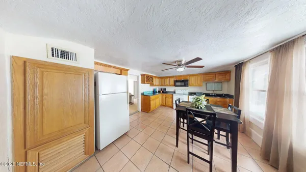 $1,200 | 231 West 10th Street, Unit 229, Jacksonville, FL 32206