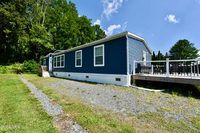 $425,000 | 15 Haines Street, Mayfield, NY 12117