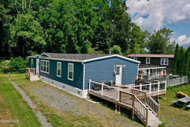 $425,000 | 15 Haines Street, Mayfield, NY 12117