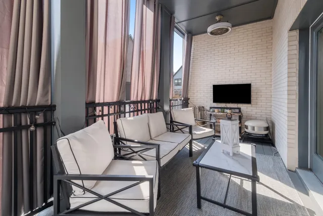 $865,000 | 1616 Florentia St Mount, Mount Pleasant, SC 29464