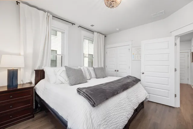 $865,000 | 1616 Florentia St Mount, Mount Pleasant, SC 29464