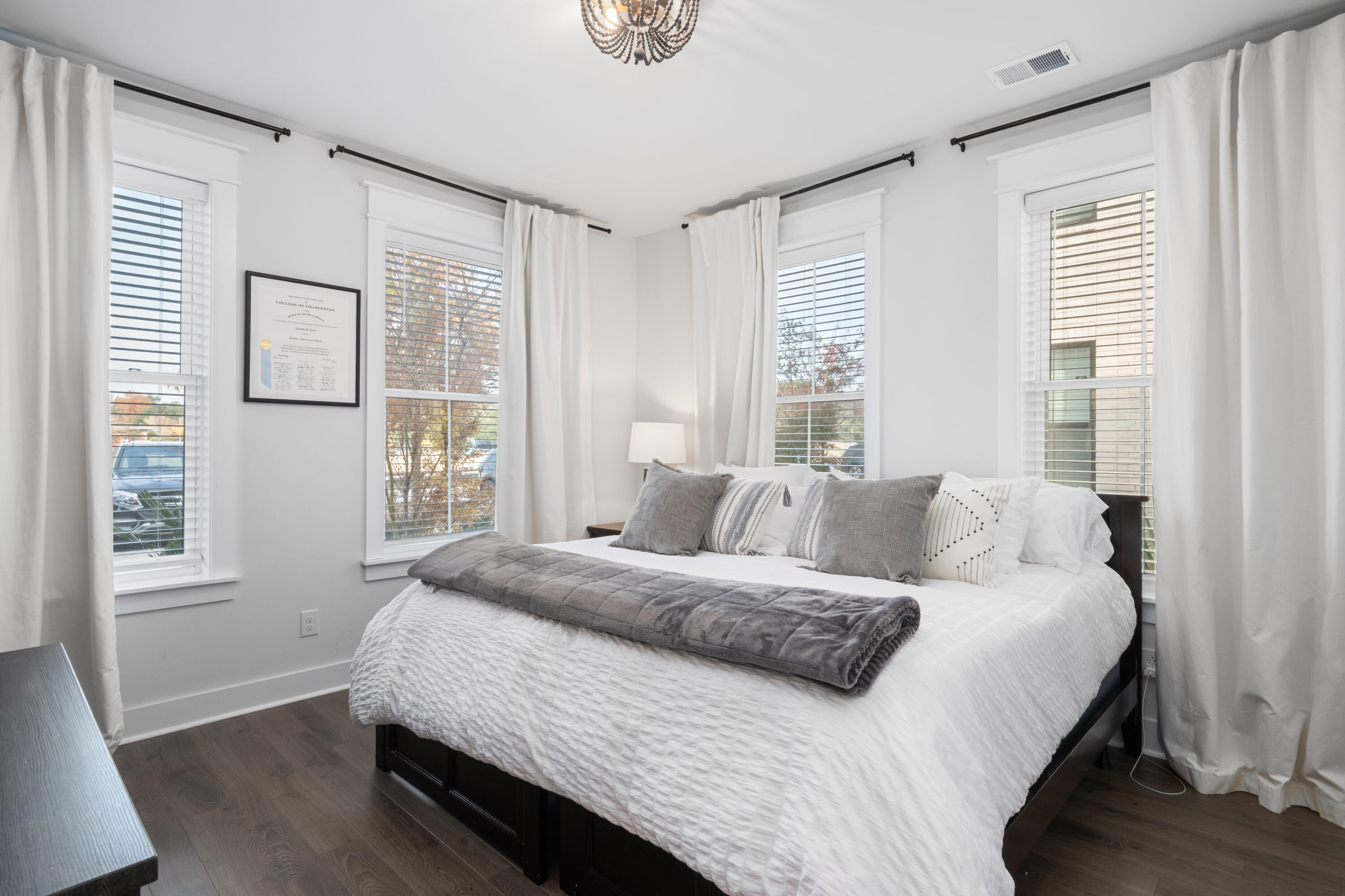 1616 Florentia St Mount Mount Pleasant, SC 29464 - Photo 30 of 38 1st floor bedroom