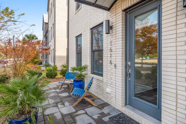 $865,000 | 1616 Florentia St Mount, Mount Pleasant, SC 29464