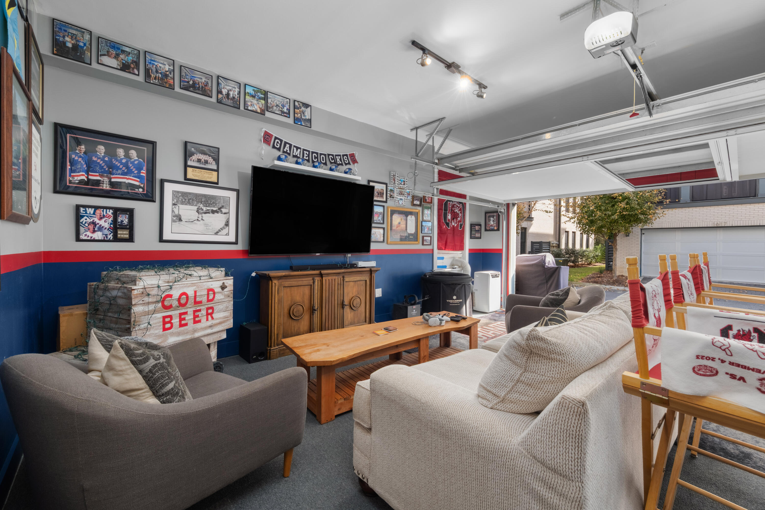 1616 Florentia St Mount Mount Pleasant, SC 29464 - Photo 35 of 38 garage