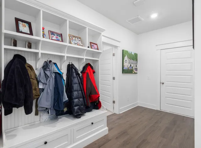 $865,000 | 1616 Florentia St Mount, Mount Pleasant, SC 29464