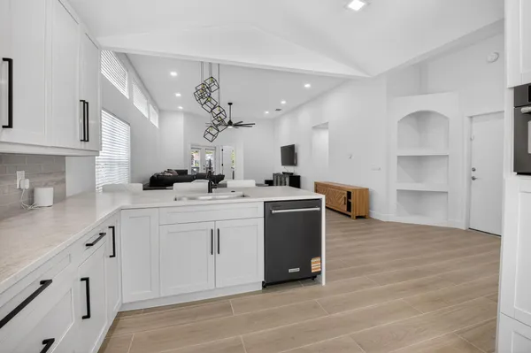 $8,500 | 1095 Anchor Point, Delray Beach, FL 33444