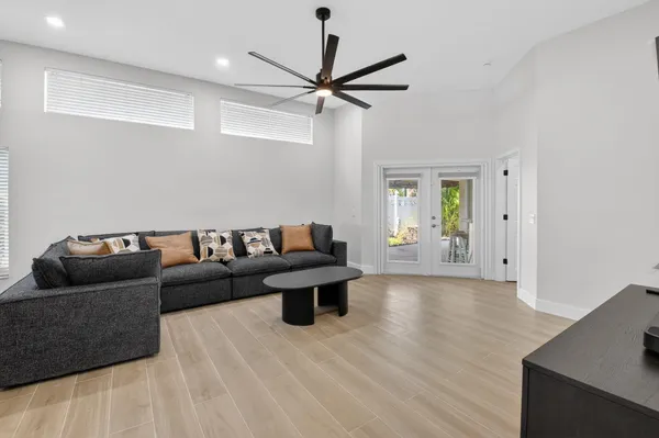 $8,500 | 1095 Anchor Point, Delray Beach, FL 33444