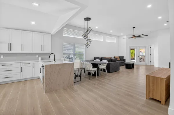 $8,500 | 1095 Anchor Point, Delray Beach, FL 33444