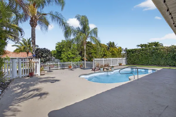 $8,500 | 1095 Anchor Point, Delray Beach, FL 33444