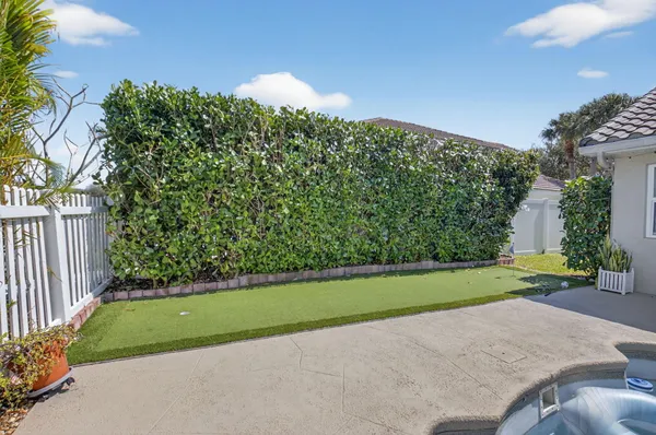 $8,500 | 1095 Anchor Point, Delray Beach, FL 33444