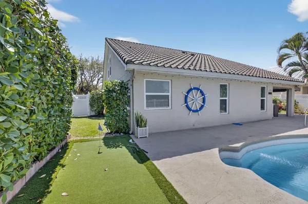 $8,500 | 1095 Anchor Point, Delray Beach, FL 33444