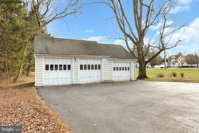 $3,500 | 3728 Brunswick Pike, Princeton, NJ 08540