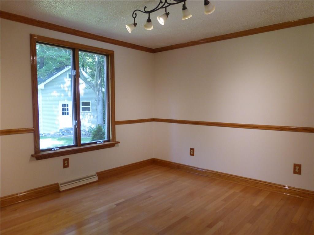 237 Foxglove Road Baden, PA 15005 - Photo 13 of 25