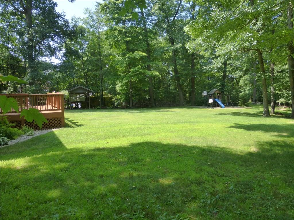 237 Foxglove Road Baden, PA 15005 - Photo 6 of 25