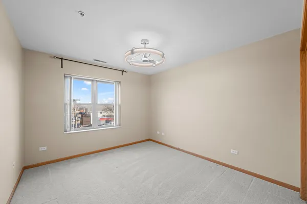 $320,000 | 100 Bokelman Street, Unit 330, Roselle, IL 60172