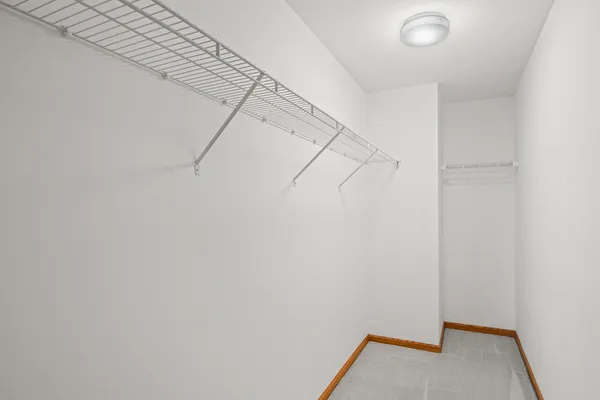 $320,000 | 100 Bokelman Street, Unit 330, Roselle, IL 60172