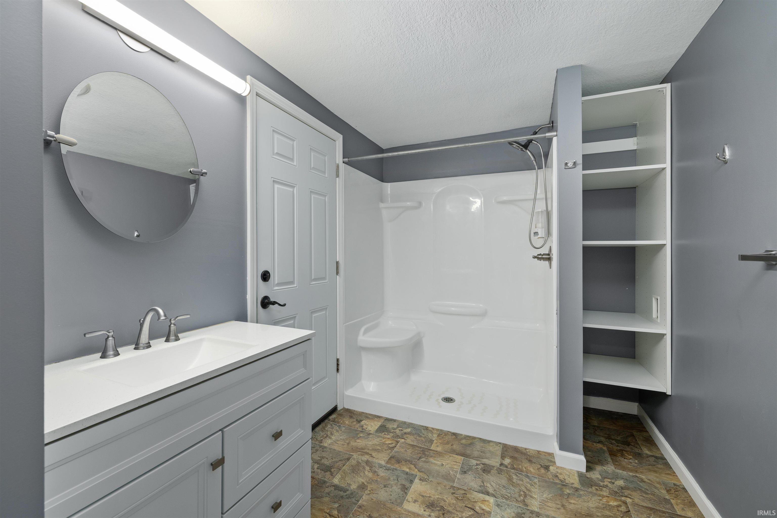 10012 Hosler Road Leo, IN 46765 - Photo 22 of 38 Gallery Image 22