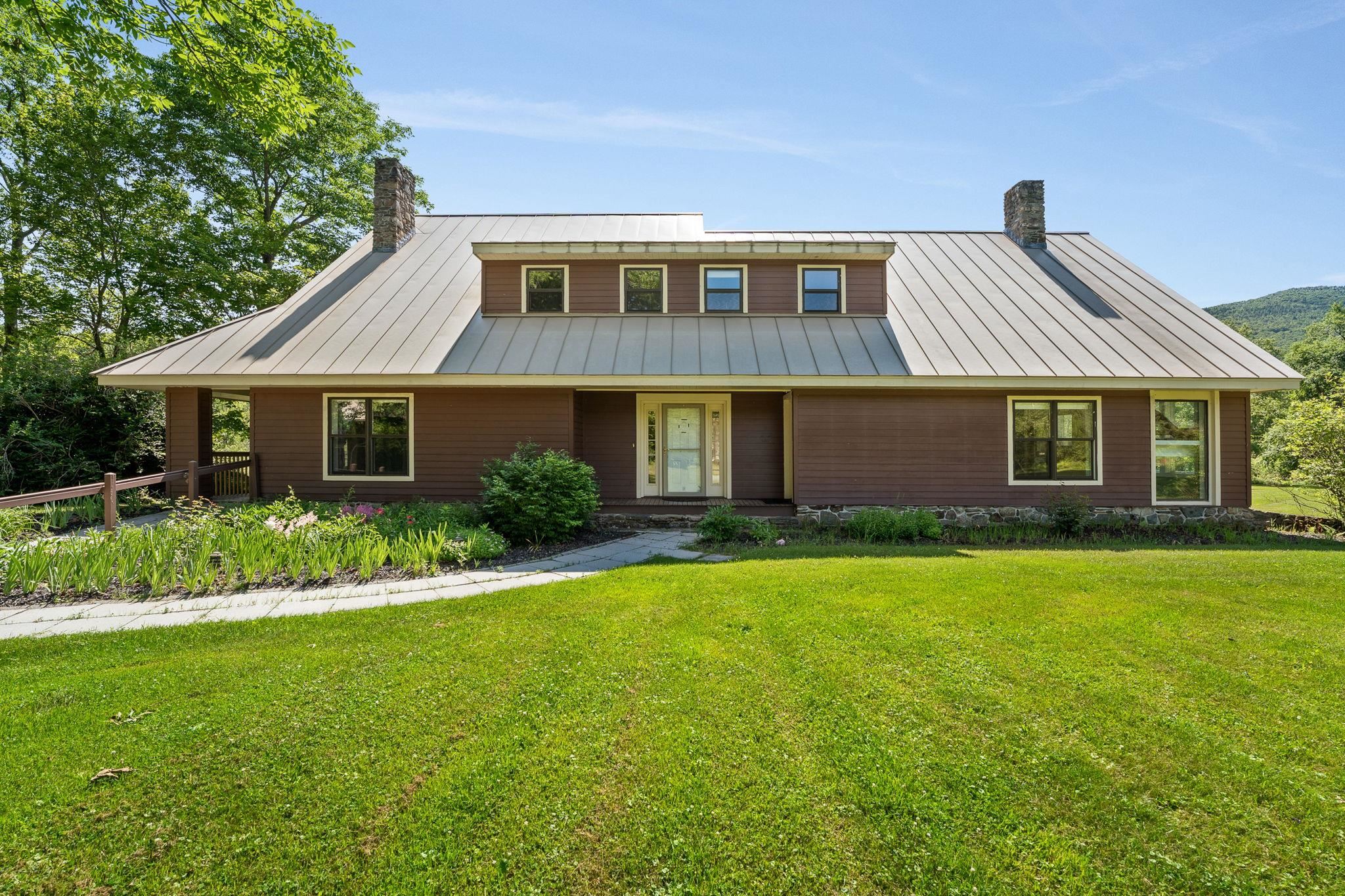 464 Pleasant Valley Road Underhill, VT 05489 - Photo 1 of 60 Gallery Image 1