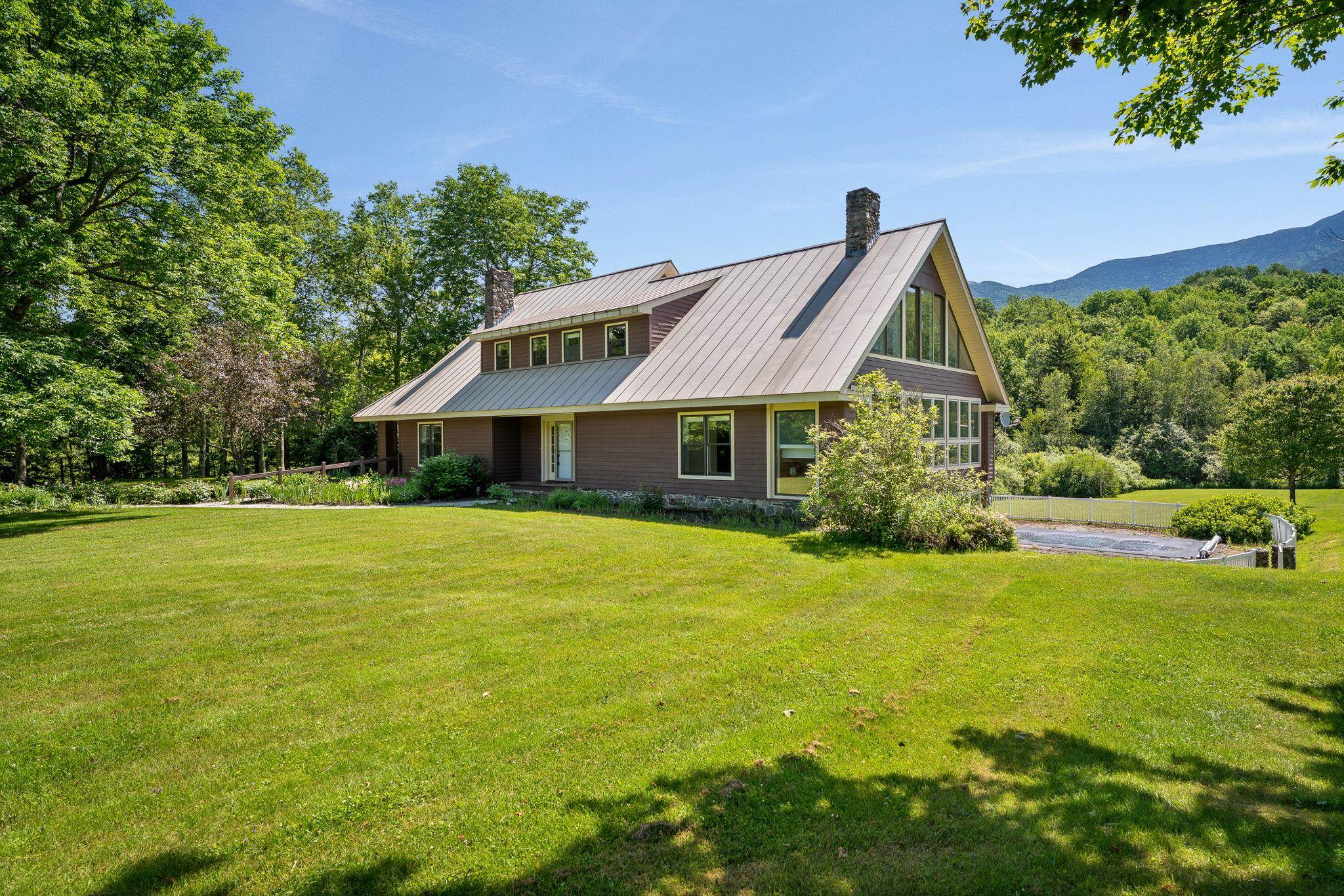 464 Pleasant Valley Road Underhill, VT 05489 - Photo 3 of 60 Gallery Image 3