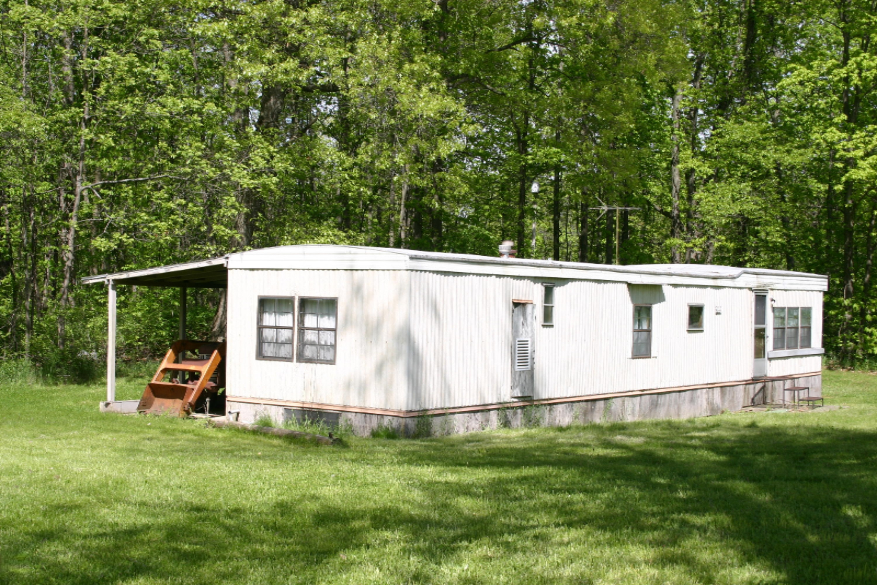 7827 Walters Road Delton, MI 49046 - Photo 8 of 8 IMG_4161