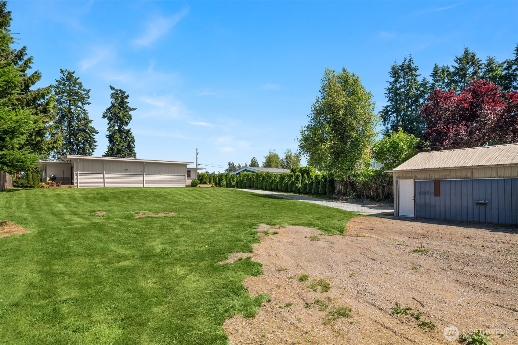 12018 Gibson Road Everett, WA 98204 - Photo 9 of 25