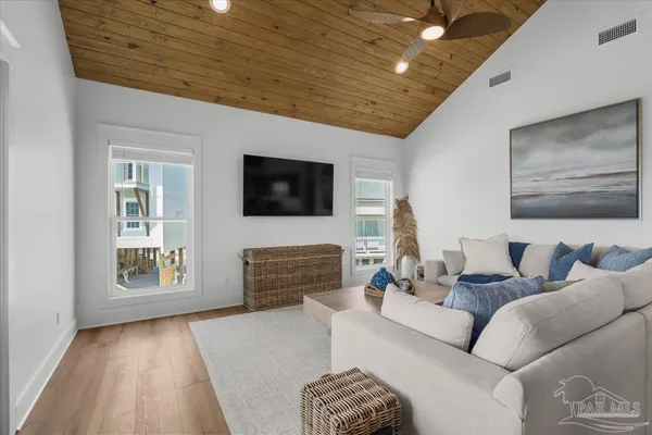 $899,999 | 1367 Sandy Lane, Gulf Shores, AL 36542