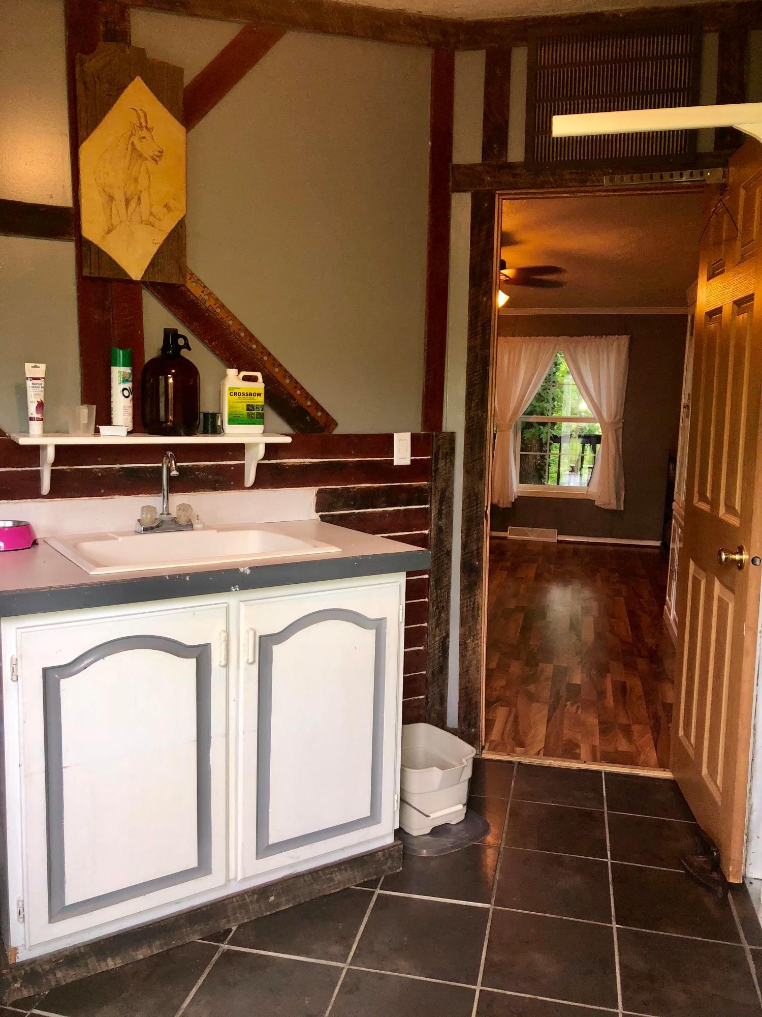 1888 Adelphia State Road Wellston, OH 45692 - Photo 6 of 29
