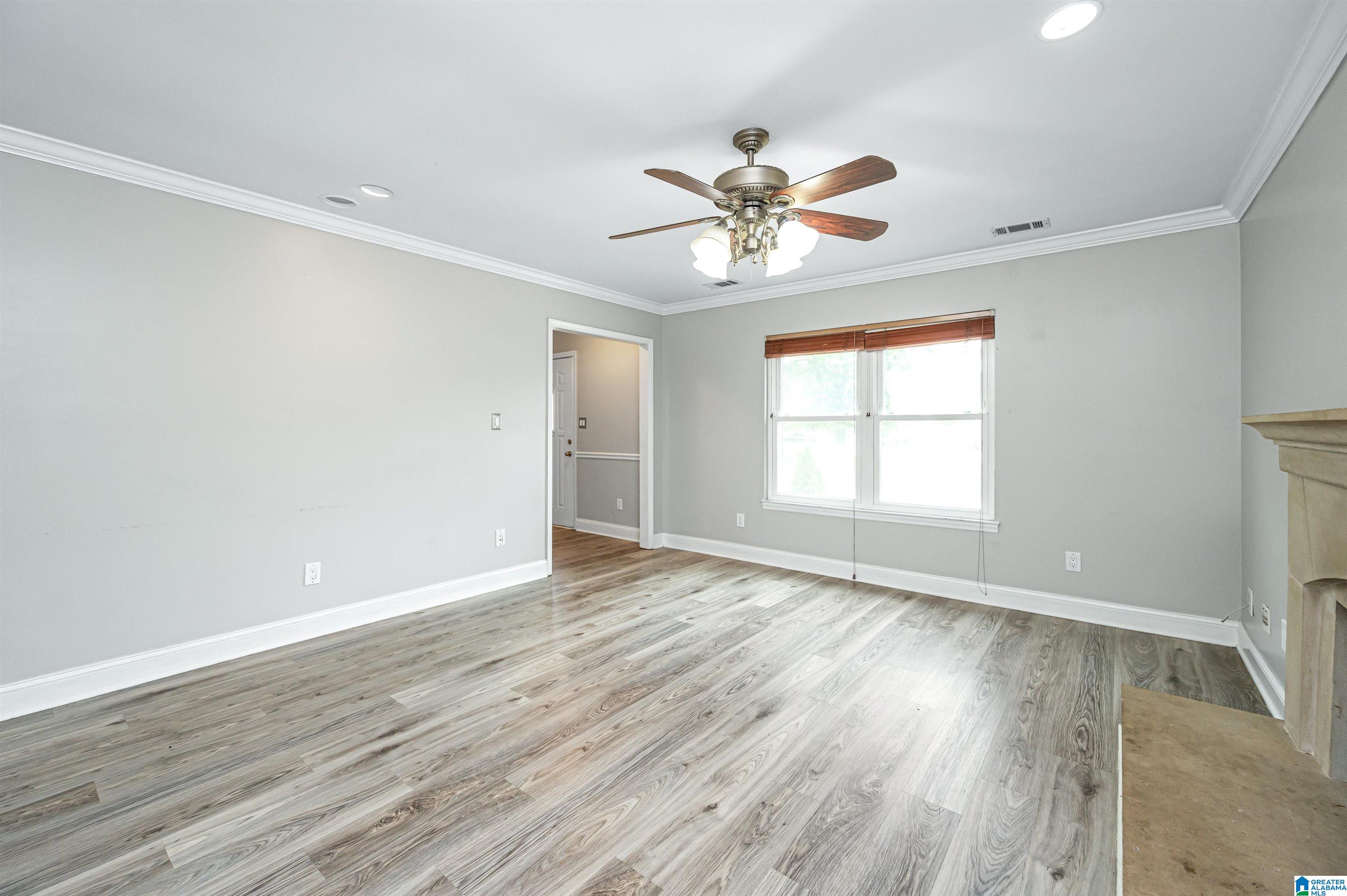 172 Winterhaven Drive Alabaster, AL 35007 - Photo 8 of 35