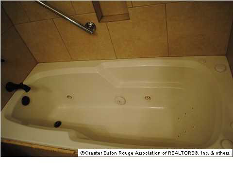 9180 North Ridgewood Drive Baton Rouge, LA 70814 - Photo 10 of 21 Gallery Image 10
