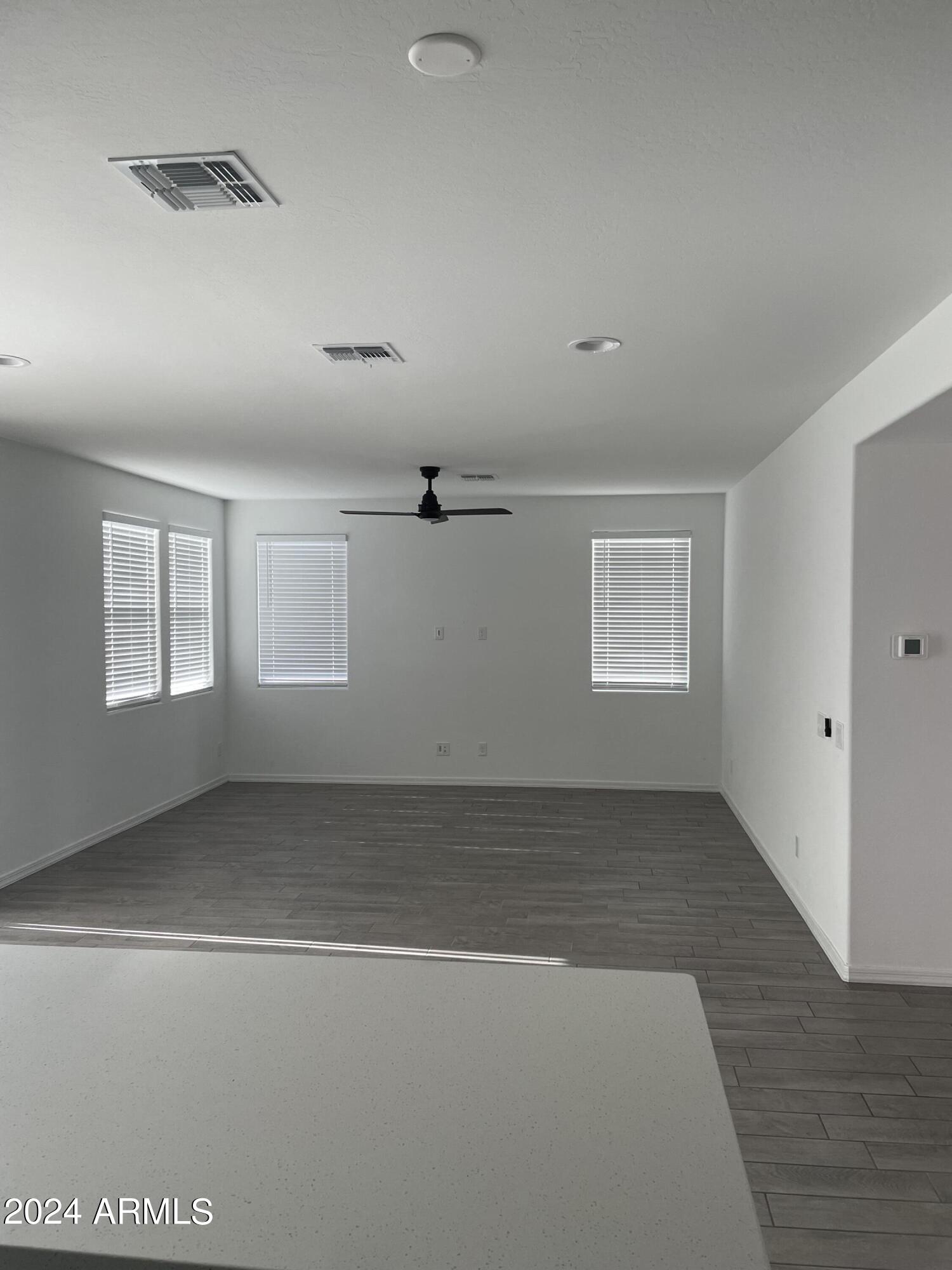 14225 West Bronco Trail Surprise, AZ 85387 - Photo 7 of 18 IMG_1963