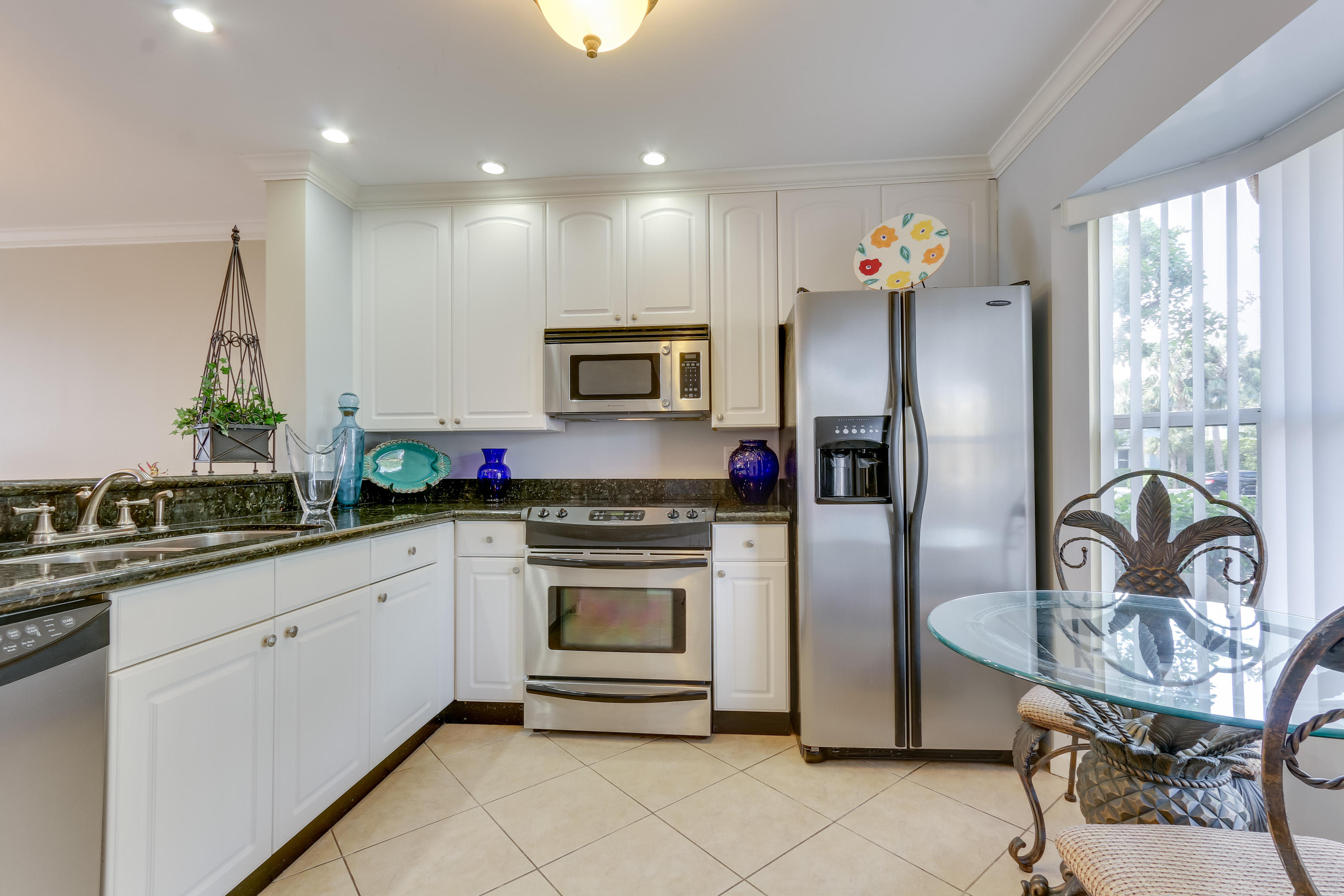 940 Jeffery Street Boca Raton, FL 33487 - Photo 7 of 45 Untitled-6