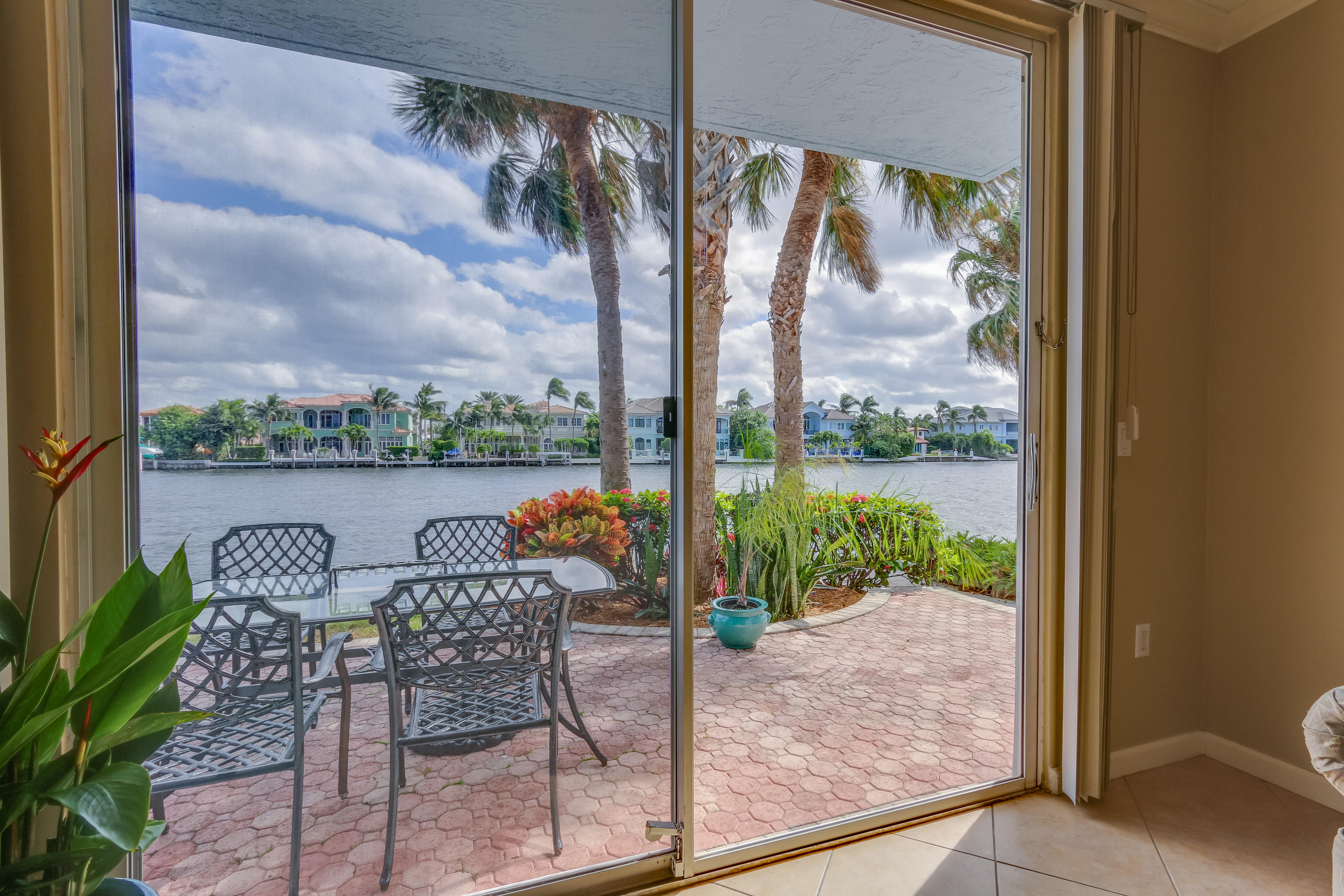 940 Jeffery Street Boca Raton, FL 33487 - Photo 10 of 45 Untitled-10