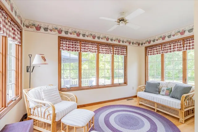 $549,000 | 5897 Country Meadow Lane, Clinton, IL 61727