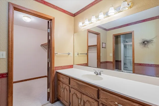 $549,000 | 5897 Country Meadow Lane, Clinton, IL 61727