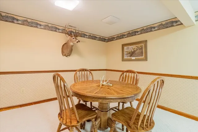 $549,000 | 5897 Country Meadow Lane, Clinton, IL 61727