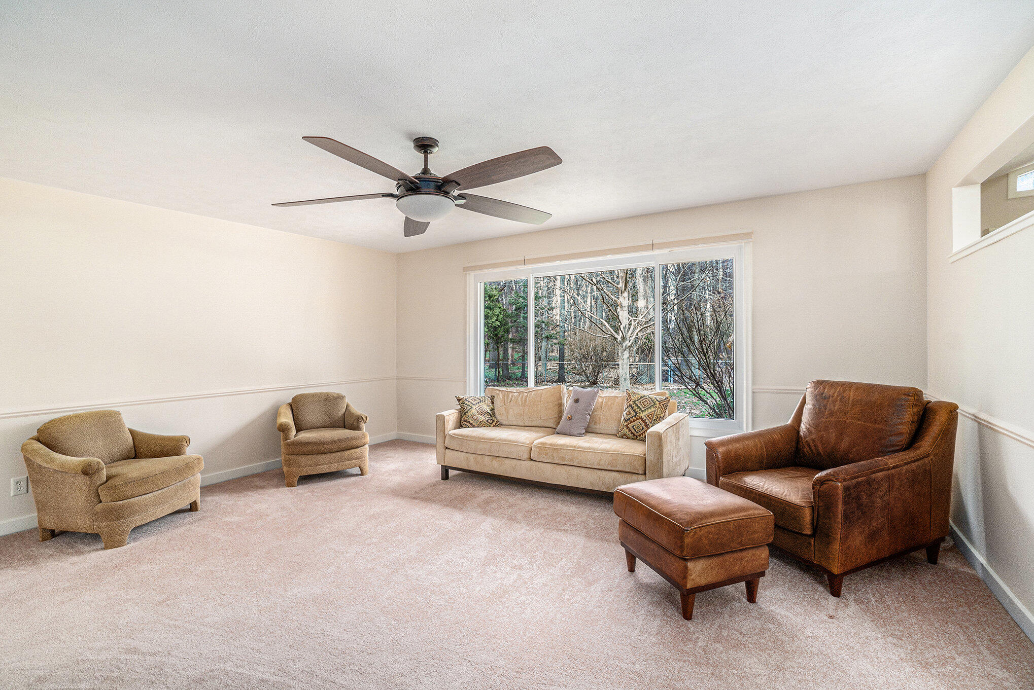 392 East Ridge Circle Kalamazoo, MI 49009 - Photo 3 of 20 003_016_ridge_531