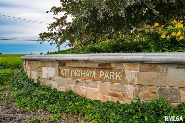 $127,500 | 10427 North Attingham Drive, Peoria, IL 61615