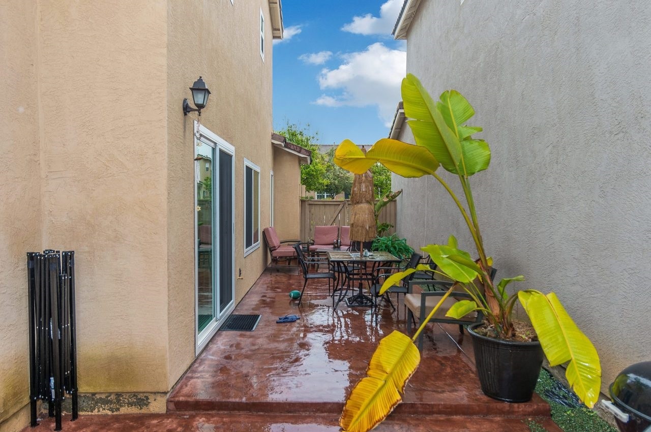 1571 Gold Run Road Chula Vista, CA 91913 - Photo 22 of 25