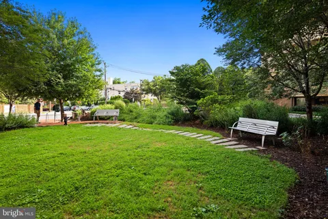 $550,000 | 7111 Woodmont Avenue, Unit 709, Bethesda, MD 20815