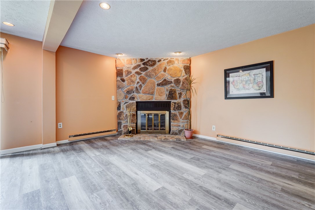 225 Cross Gates Road Greece, NY 14606 - Photo 9 of 32