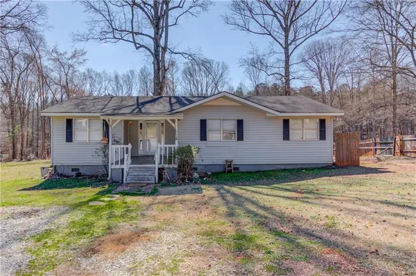 $190,000 | 362 Dixie Red Avenue, Jefferson, GA 30549